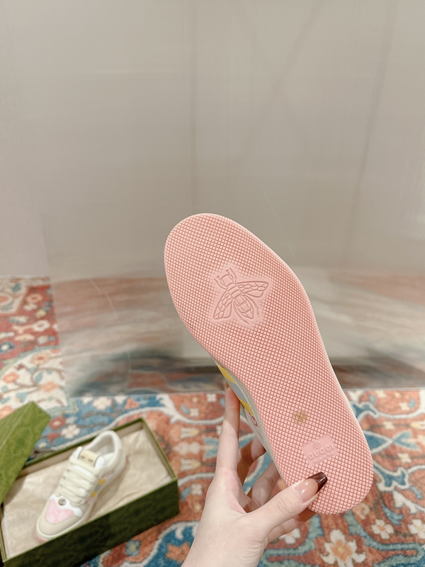 グッチ靴着用イメージ